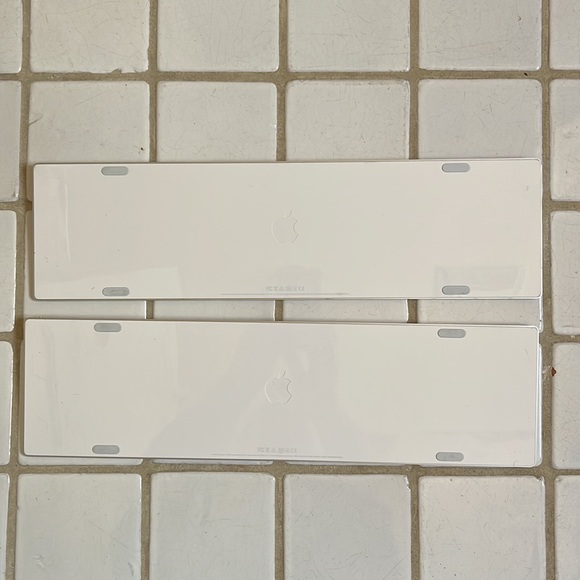 Apple Magic Keyboard with numeric keypad 2 for sale - Picture 2 of 2